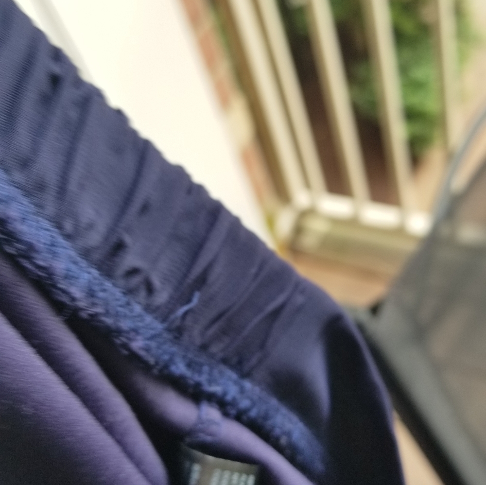 Xs navy chiffon maxi skirt - Picture 3 of 5